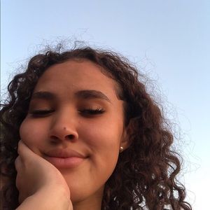 Meet your Posher, Tiana